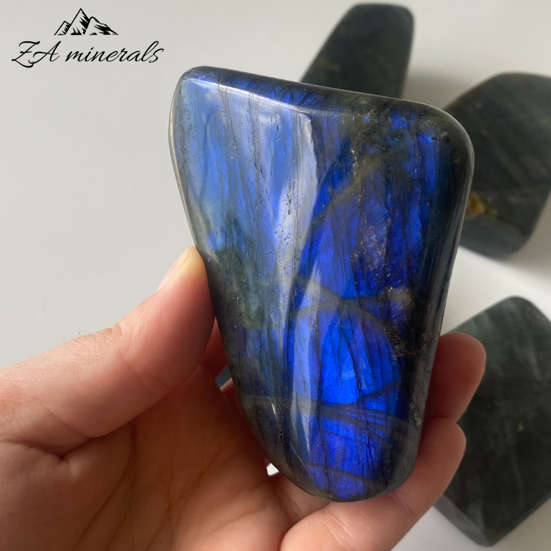Labradorite Sculptures (x5) 1.136kg