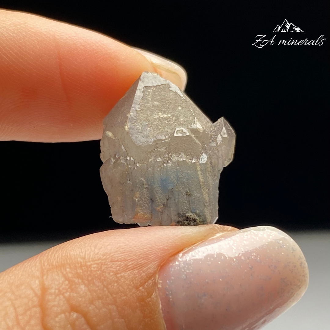 Papagoite Quartz Thumbnail 0.004kg