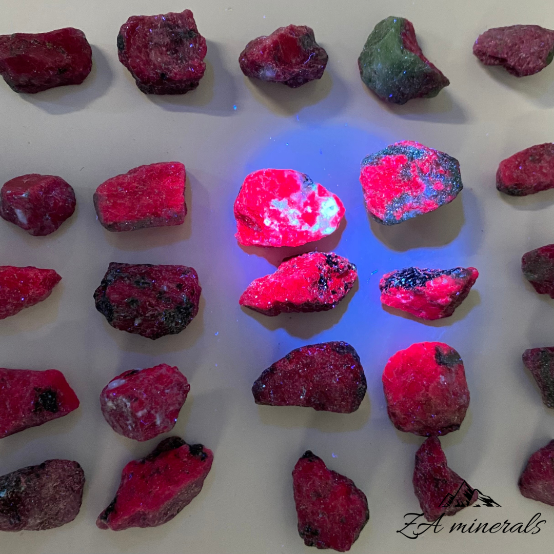 Ruby Corundum (x25) 0.152kg