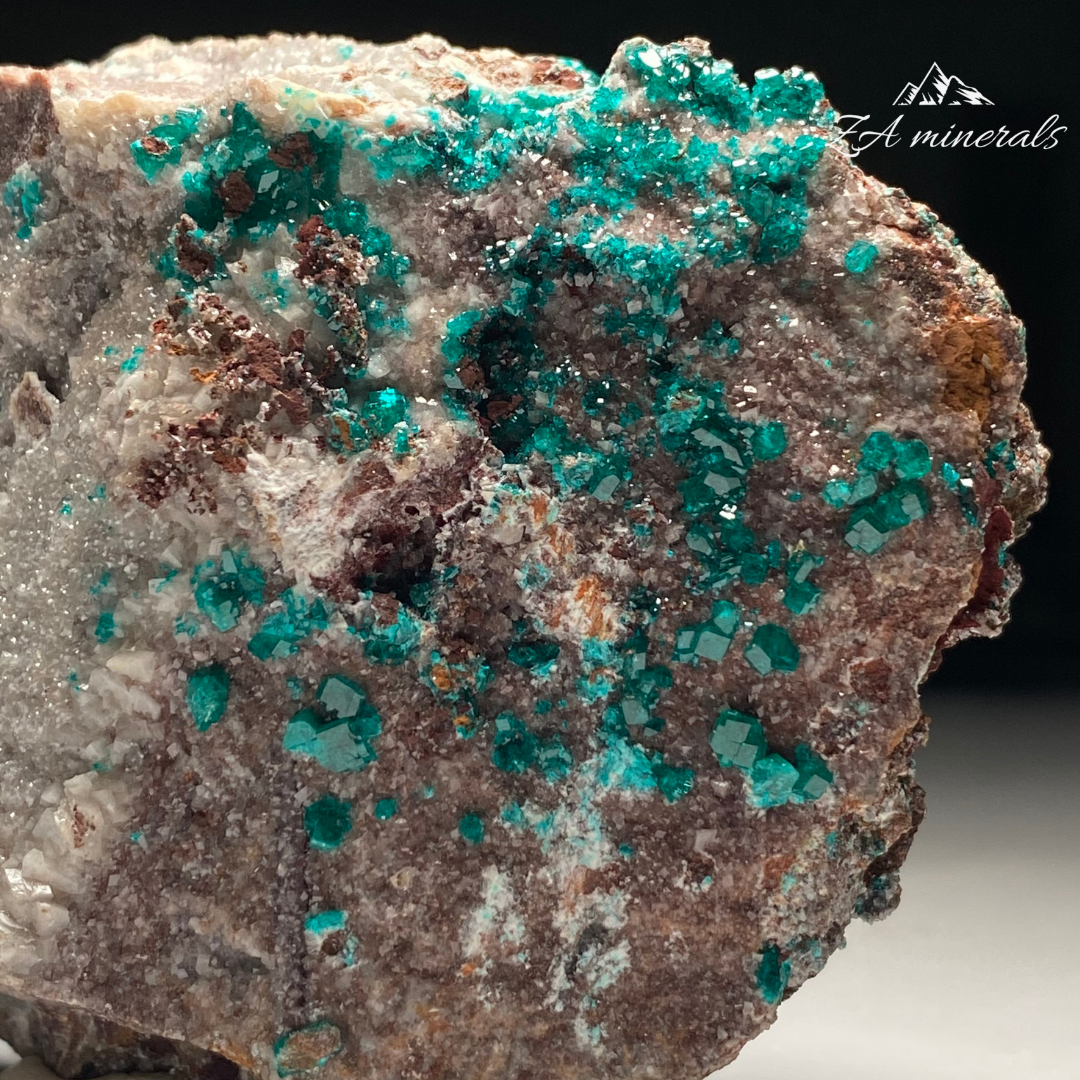 Dioptase, Calcite & Duftite 0.306kg