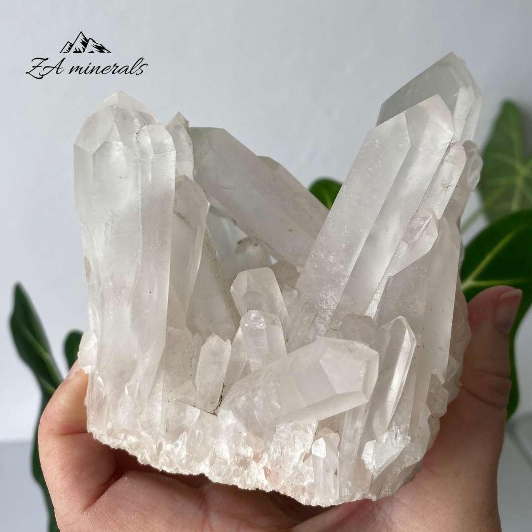 Quartz Cluster 763g HW02