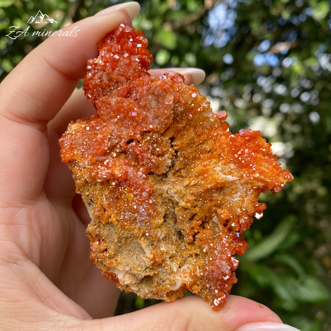 Vanadinite & Baryte 149g (HX04)