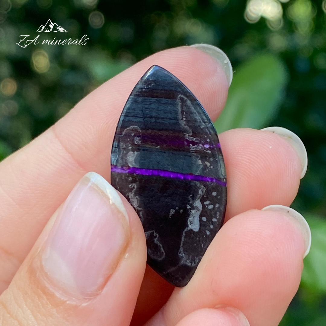 Polished Sugilite Cabochon 4g HZ06