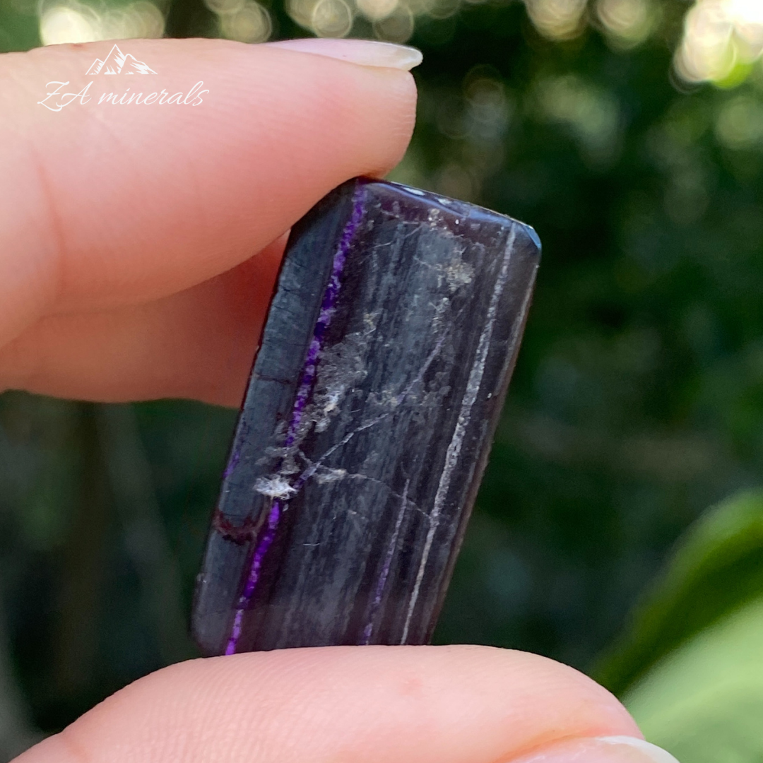Polished Sugilite Cabochon 7g HZ07