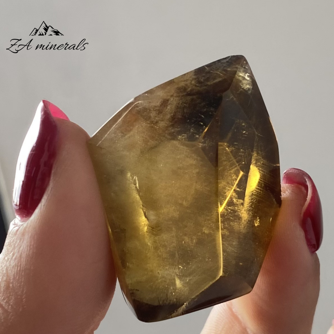 Polished Citrine 0.019kg IV20