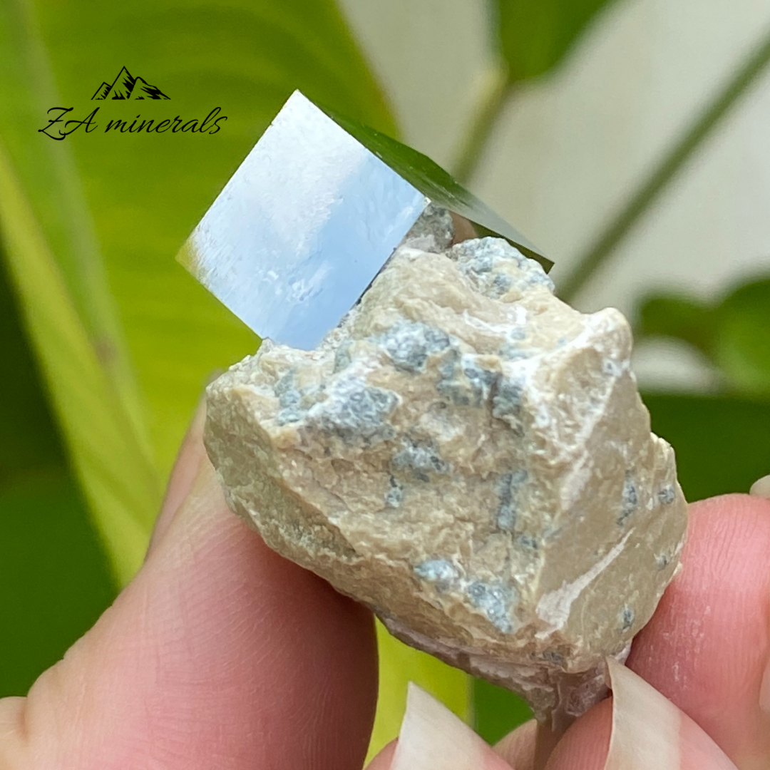 Pyrite Cube on Matrix 27g HY01