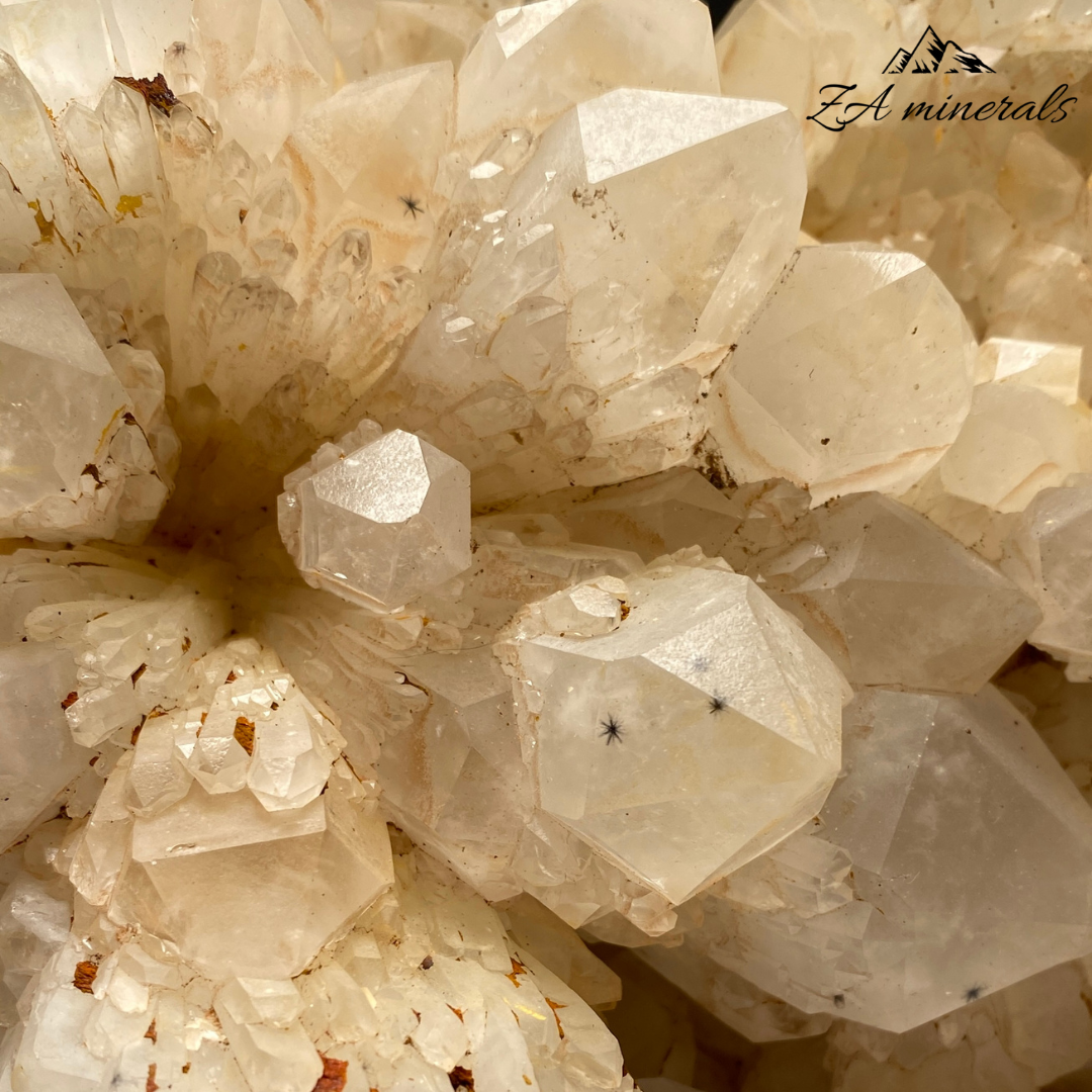 Hollandite Included 'Star' Quartz HJ07