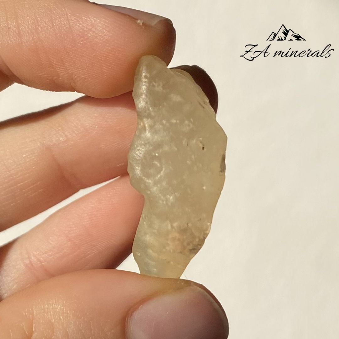 Libyan Desert Glass 0.006kg IZ22