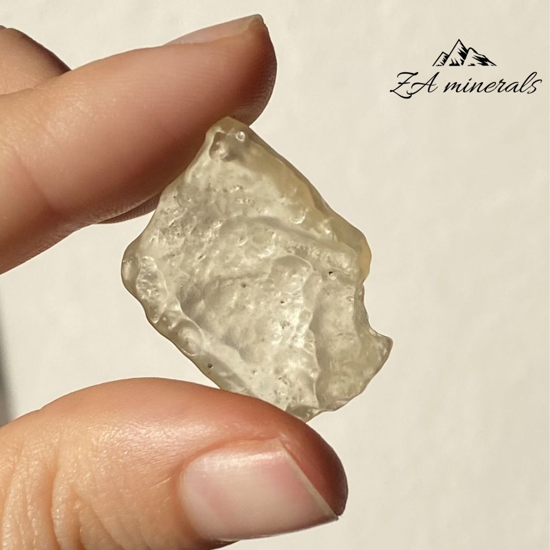 Libyan Desert Glass 0.004kg IZ23