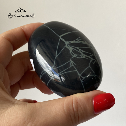 Polished Spiderweb Obsidian Palmstone (x1) 0.136kg IY17
