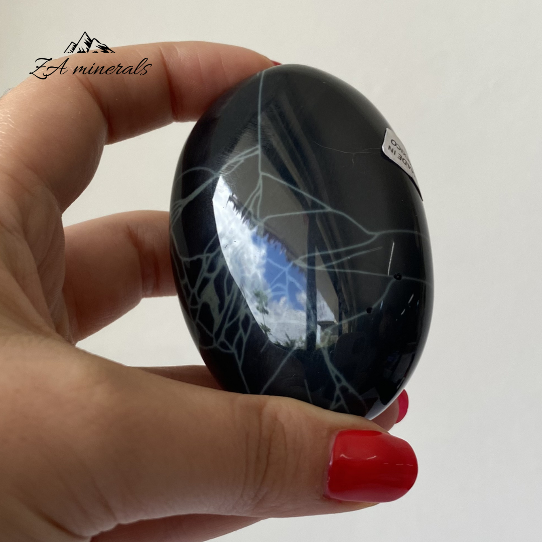 Polished Spiderweb Obsidian Palmstone (x1) 0.136kg IY17