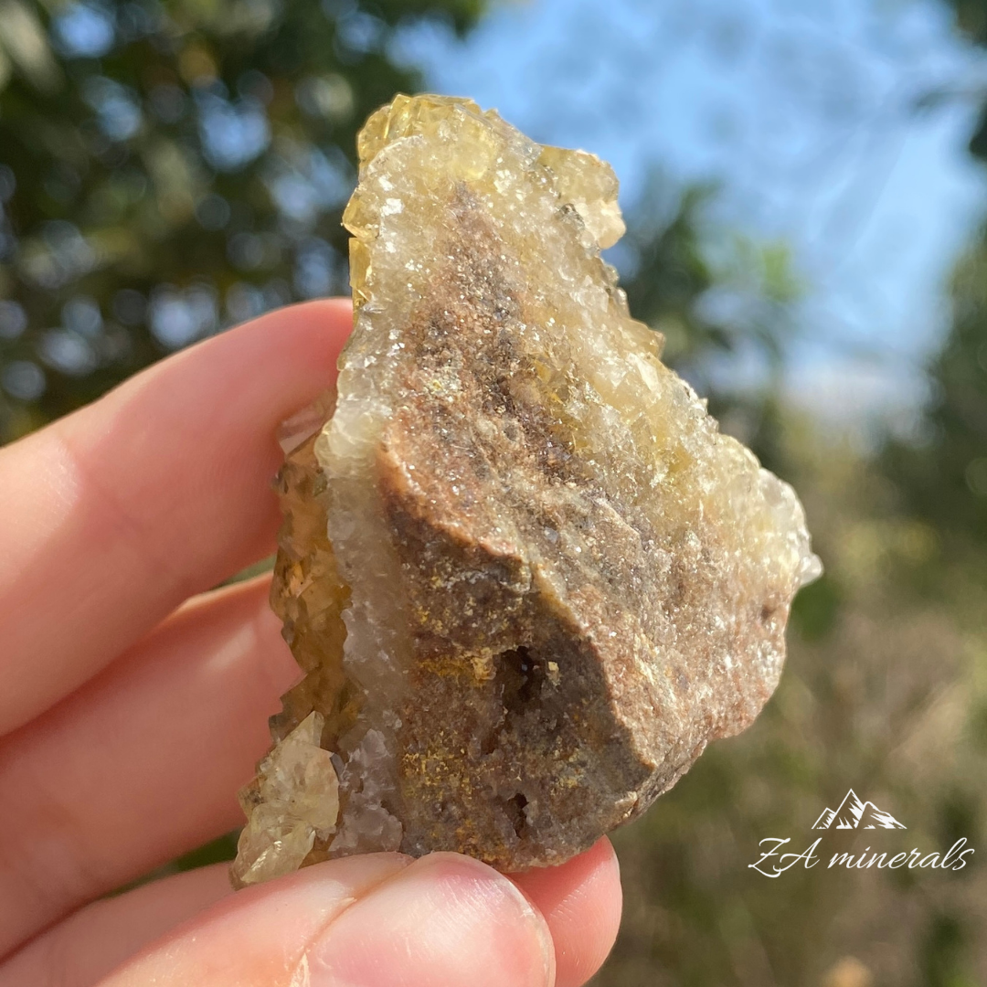 Yellow Fluorite 57g IB30