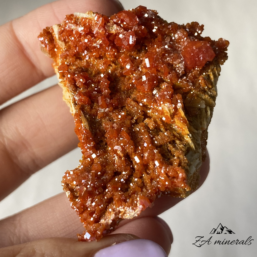 Vanadinite Barite (x19) 0.826kg RTS17