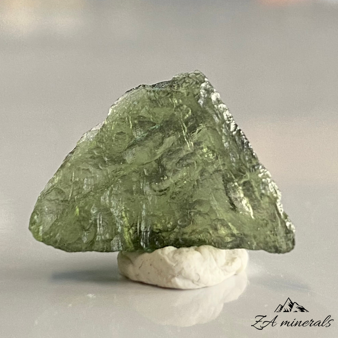 Moldavite (Tektite) 1.21g IR41