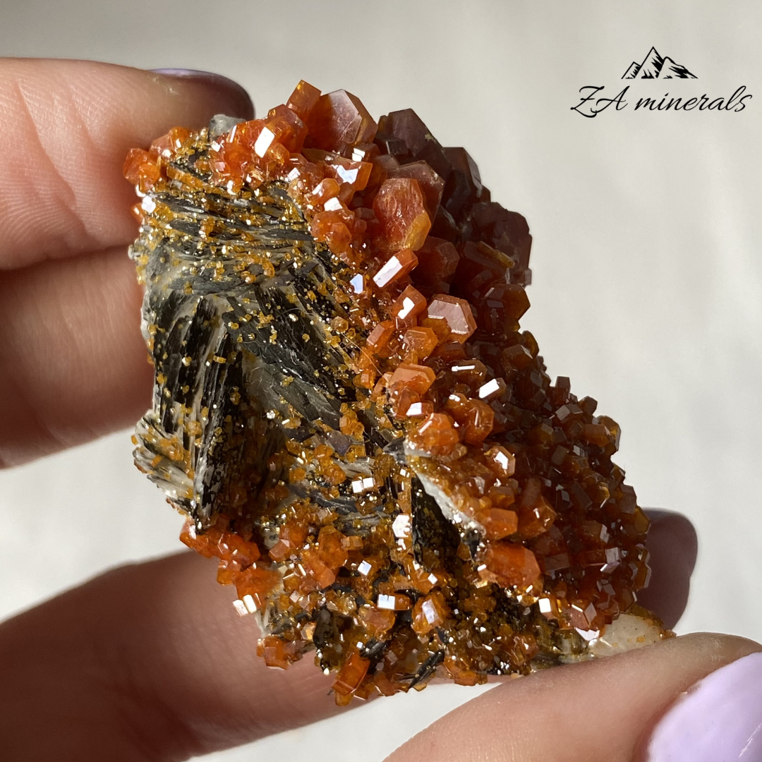 Vanadinite Barite (x19) 0.826kg RTS17