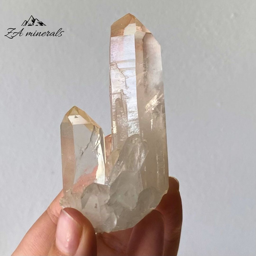 Quartz 0.082kg IZ4