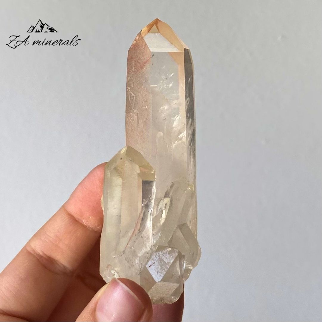 Quartz 0.082kg IZ4