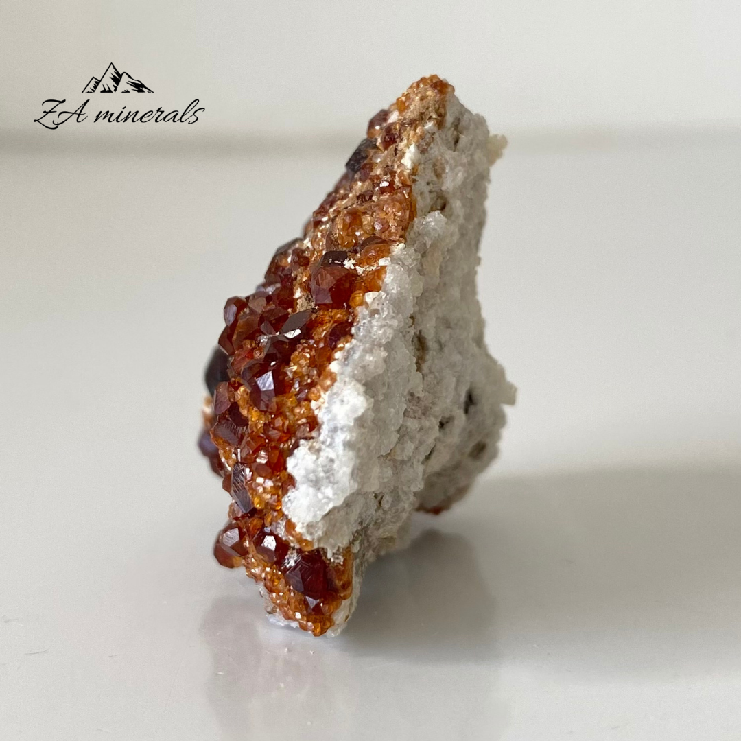 Spessartine Garnet & Feldspar 0.033kg