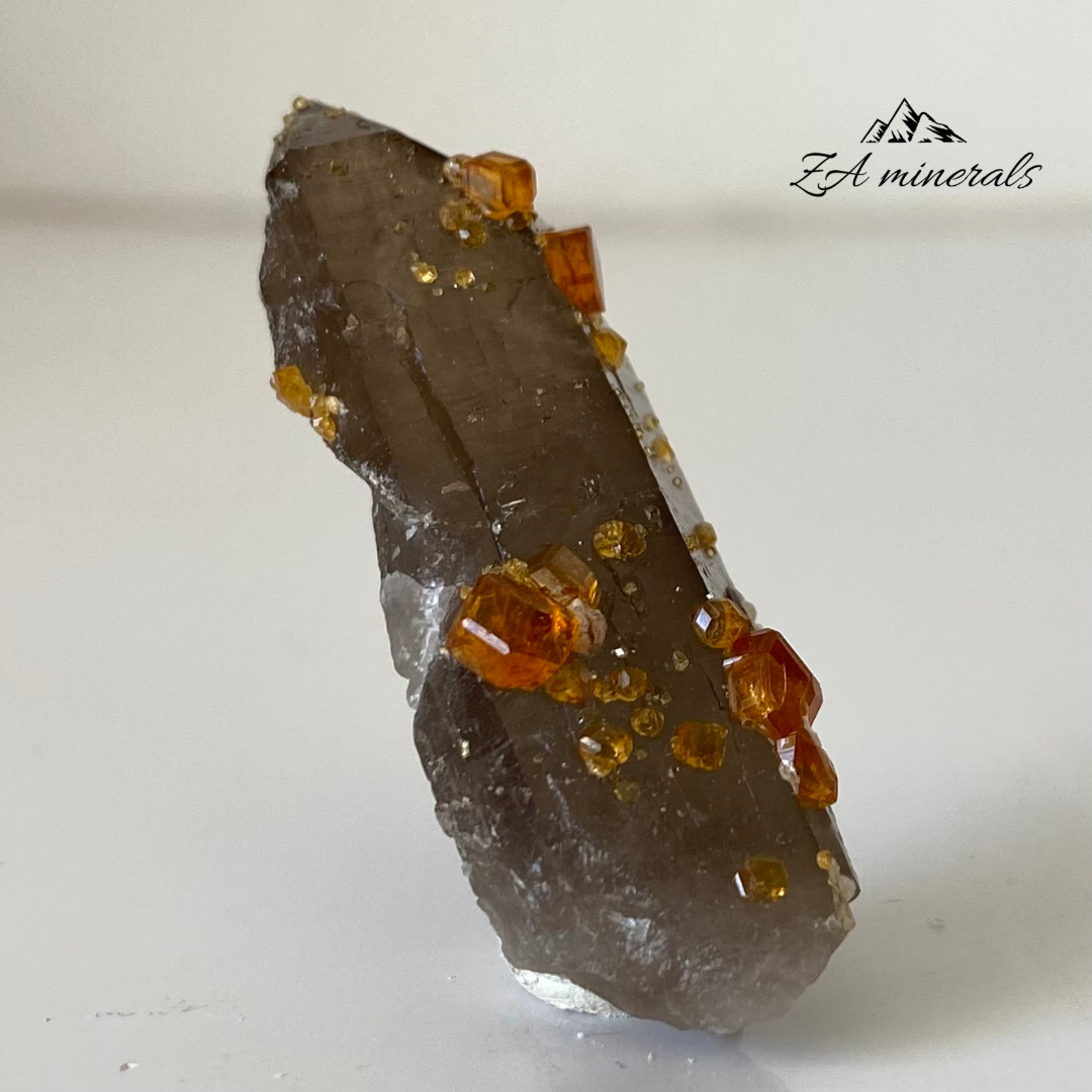 Spessartine Garnet & Smoky Quartz 0.013kg