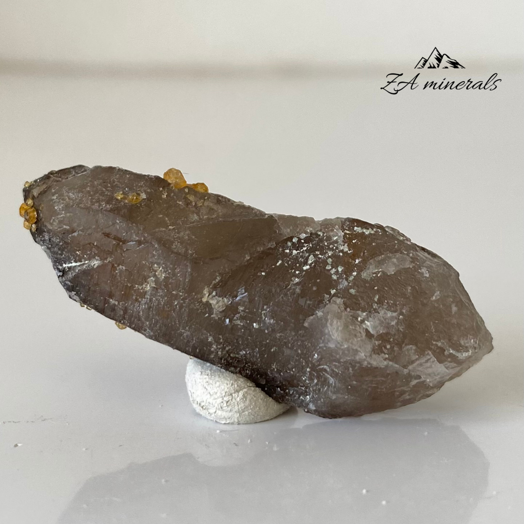 Spessartine Garnet & Smoky Quartz 0.013kg