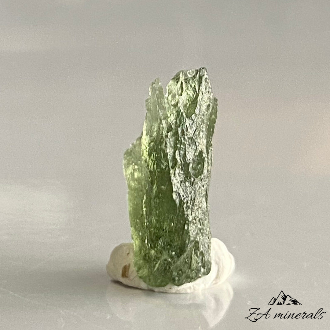 Moldavite (Tektite) 0.86g IR42