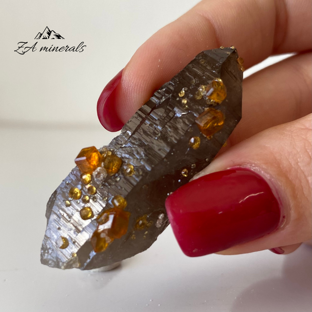 Spessartine Garnet & Smoky Quartz 0.013kg