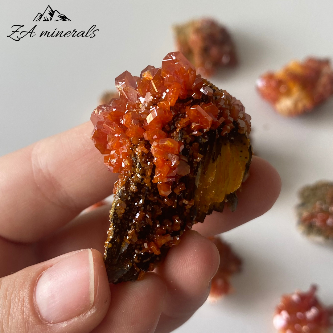 Vanadinite Barite (x12) 0.378kg