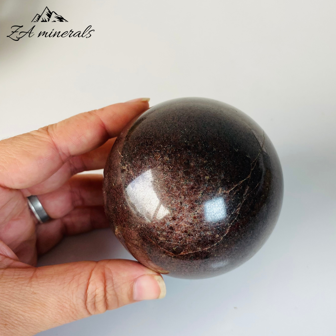 Polished Grenatite Spheres 1kg