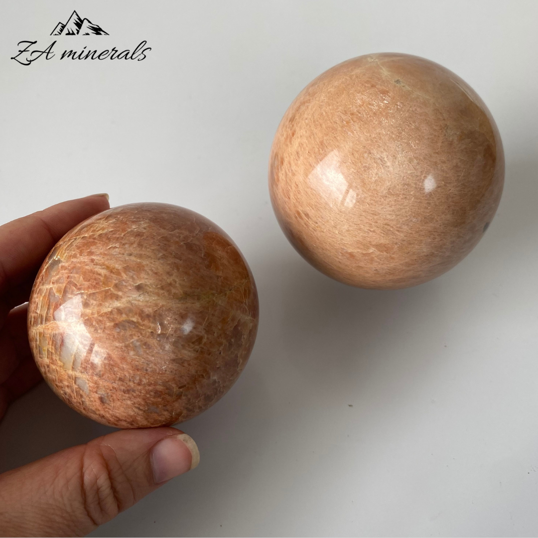 Polished Peach Moonstone Spheres 1kg