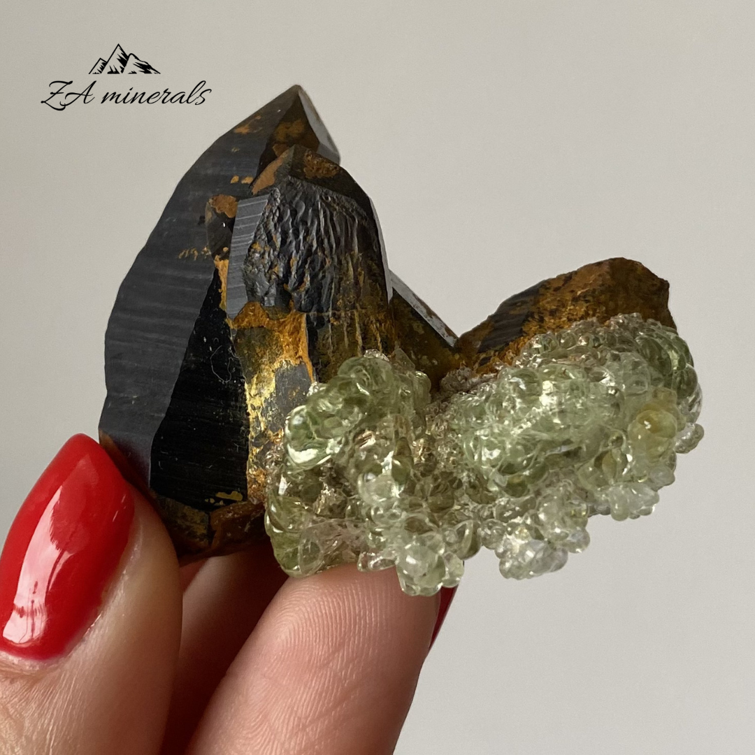 Smoky Quartz and Hyalite (Opal-AN) 0.029kg IY5