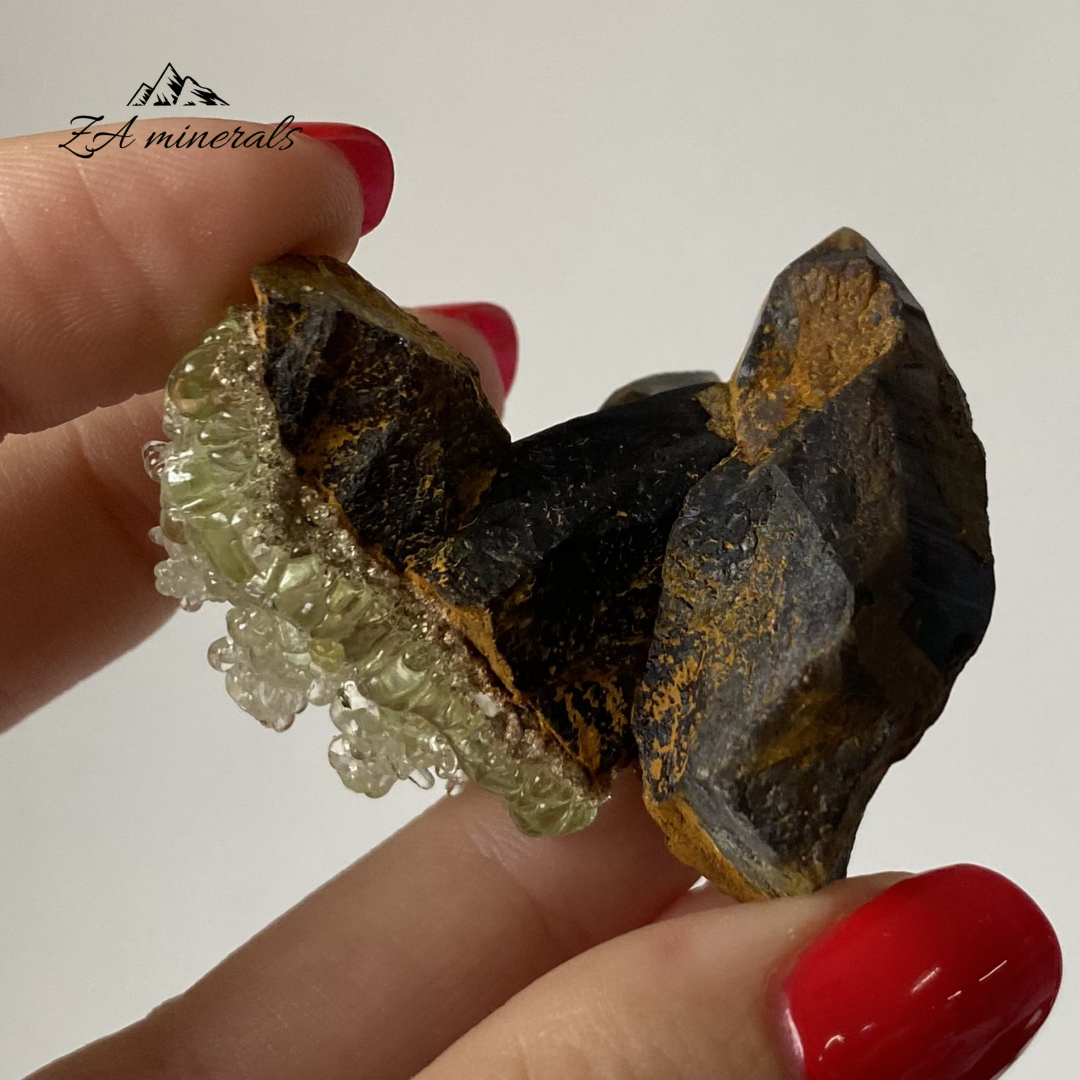 Smoky Quartz and Hyalite (Opal-AN) 0.029kg IY5