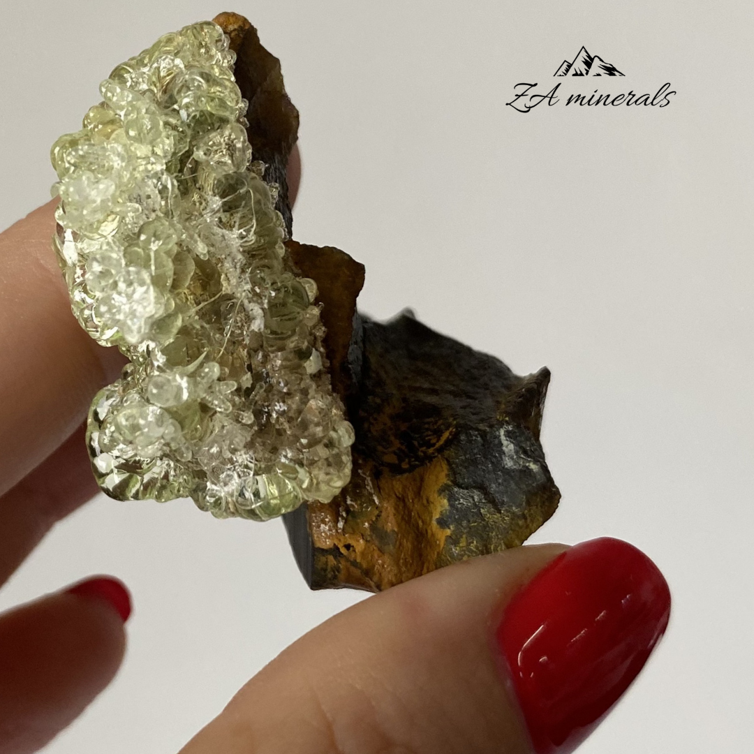 Smoky Quartz and Hyalite (Opal-AN) 0.029kg IY5