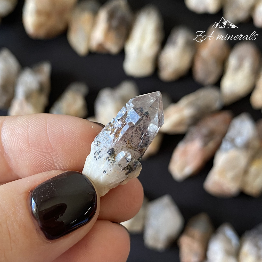 Hematite Phantom Kundalini Quartz (x100) 3.5kg CL5