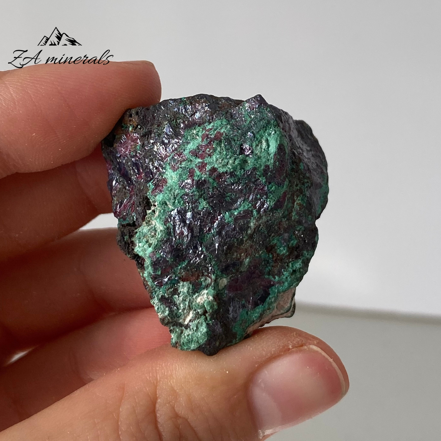 Cuprite and Malachite 0.044kg IJ19