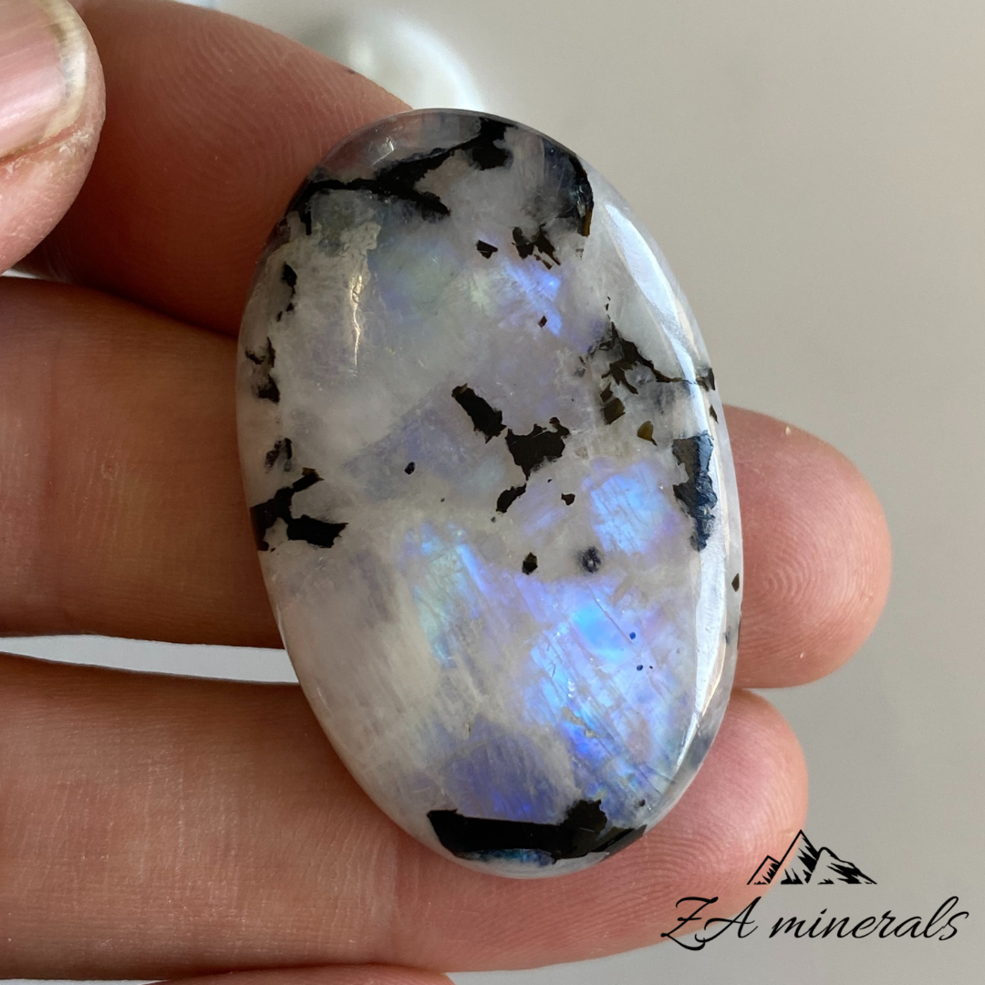 Polished Rainbow Moonstone Cabochon (x1)