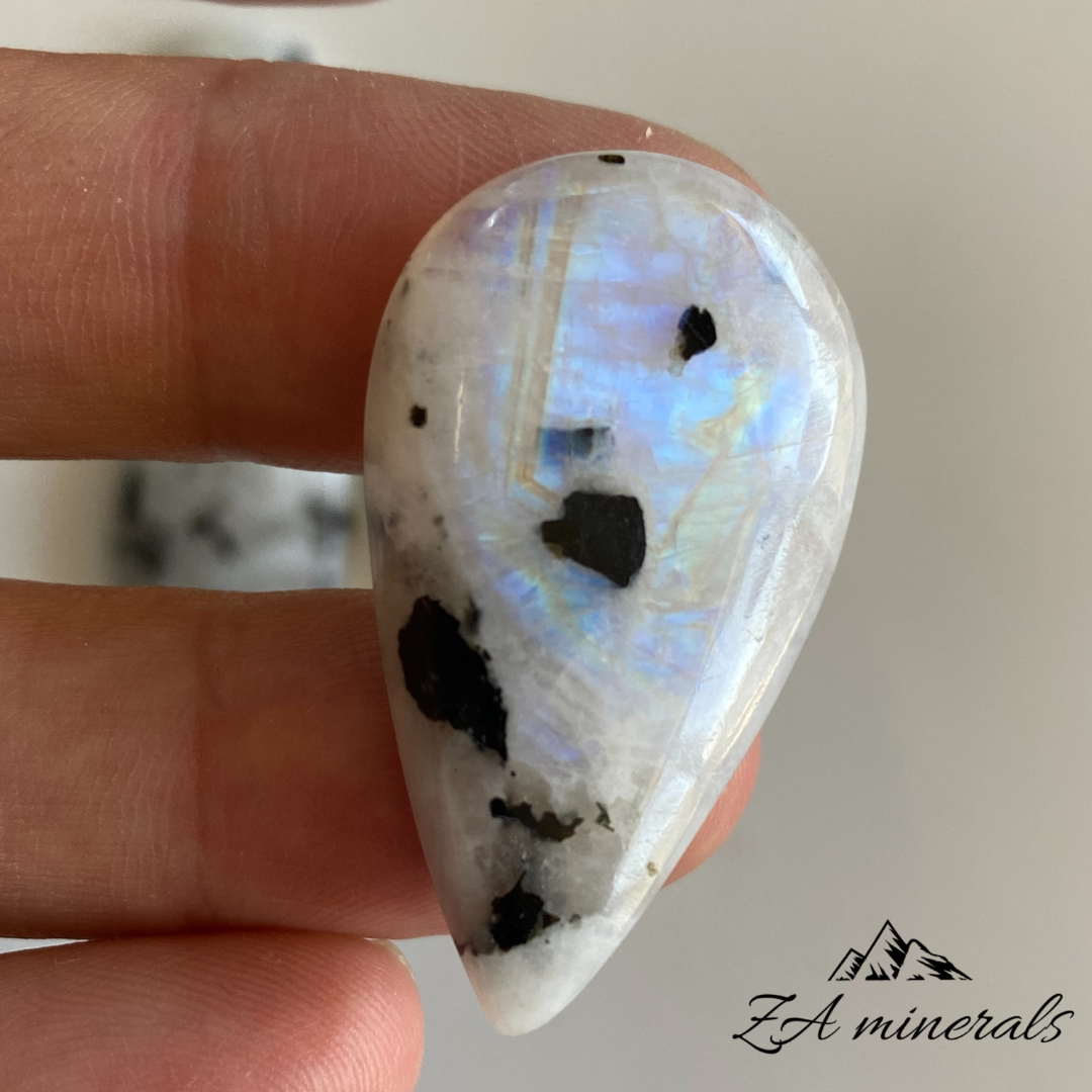 Polished Rainbow Moonstone Cabochon (x1)