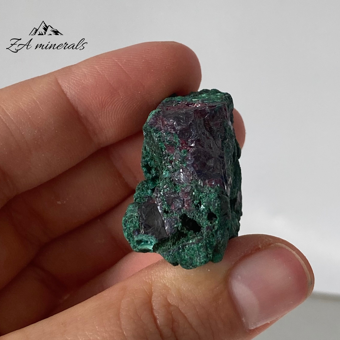 Cuprite and Malachite 0.027kg IJ18