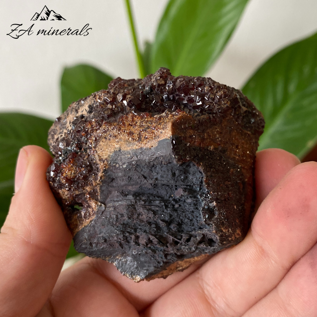 Andradite Garnet 176g IE11