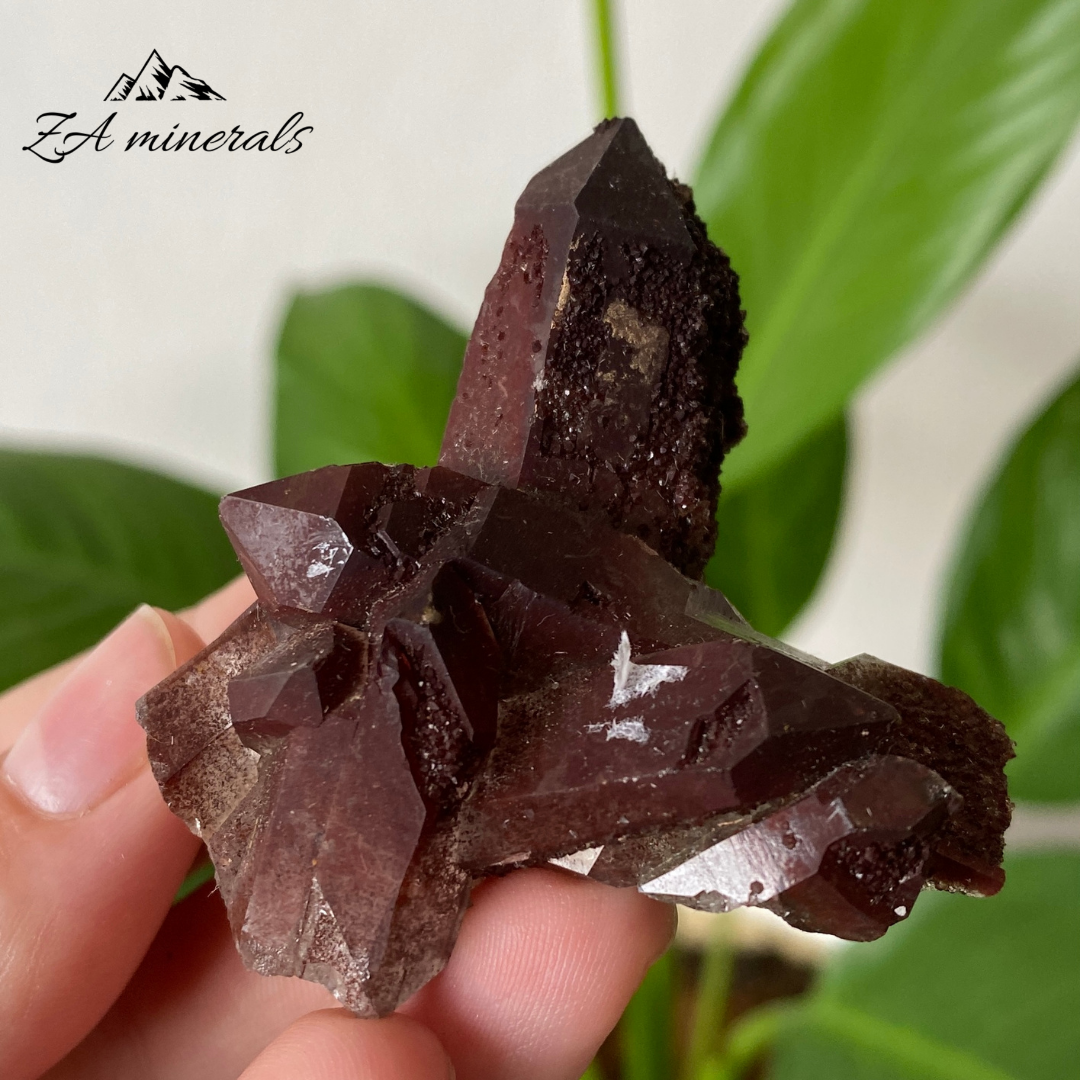 Ferruginous Quartz 0.043kg ID09