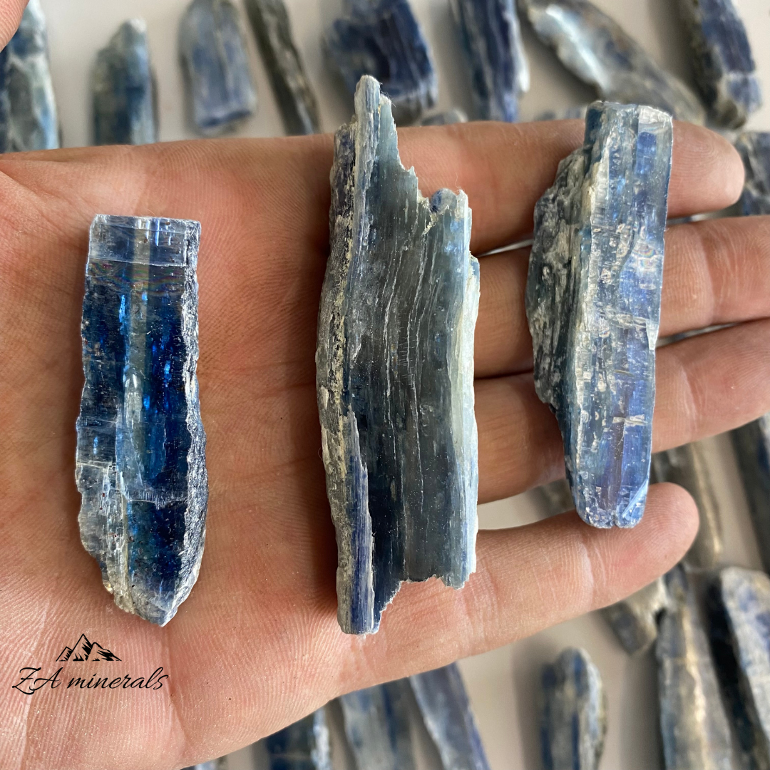 Part Polished Kyanite singles 1kg