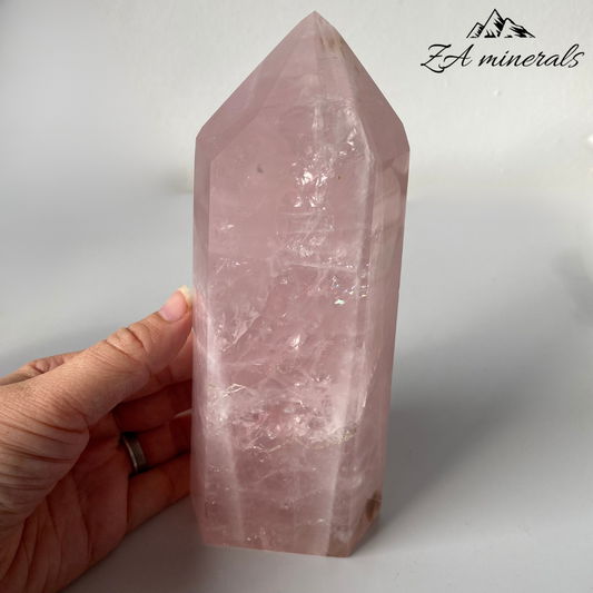 Polished Rose Quartz Tower (1x) 1.254kg