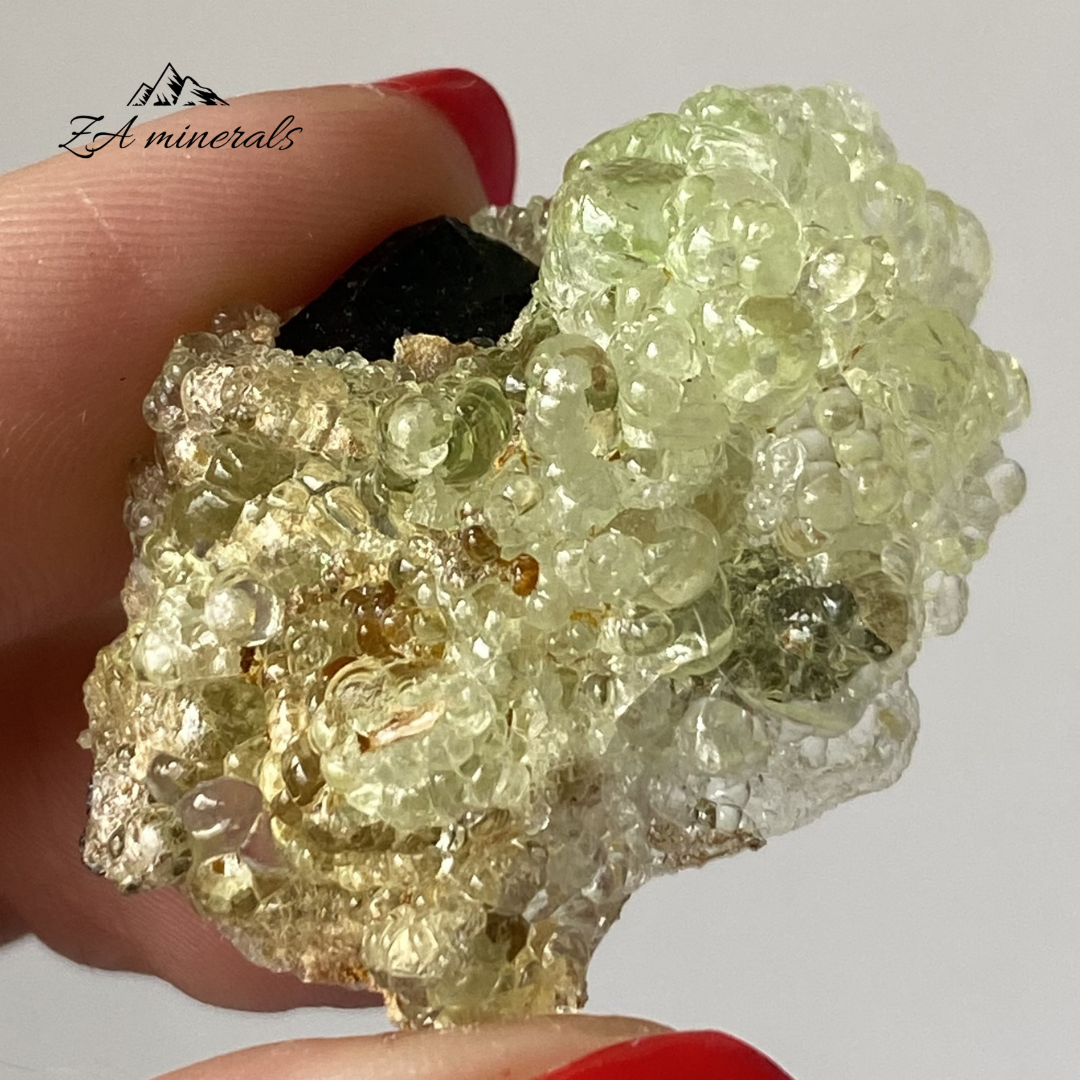Hyalite (Opal-AN) Black Tourmaline 0.008kg IY12