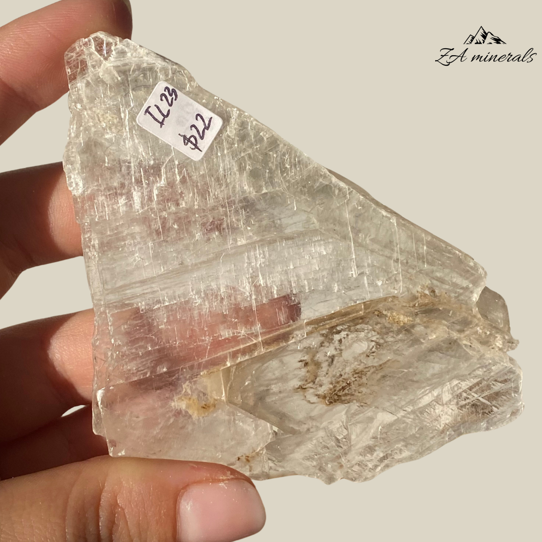 Selenite 0.069kg IL23