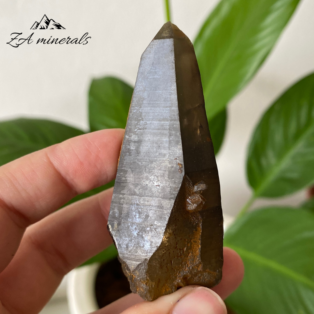 Smoky Quartz 75g ID05