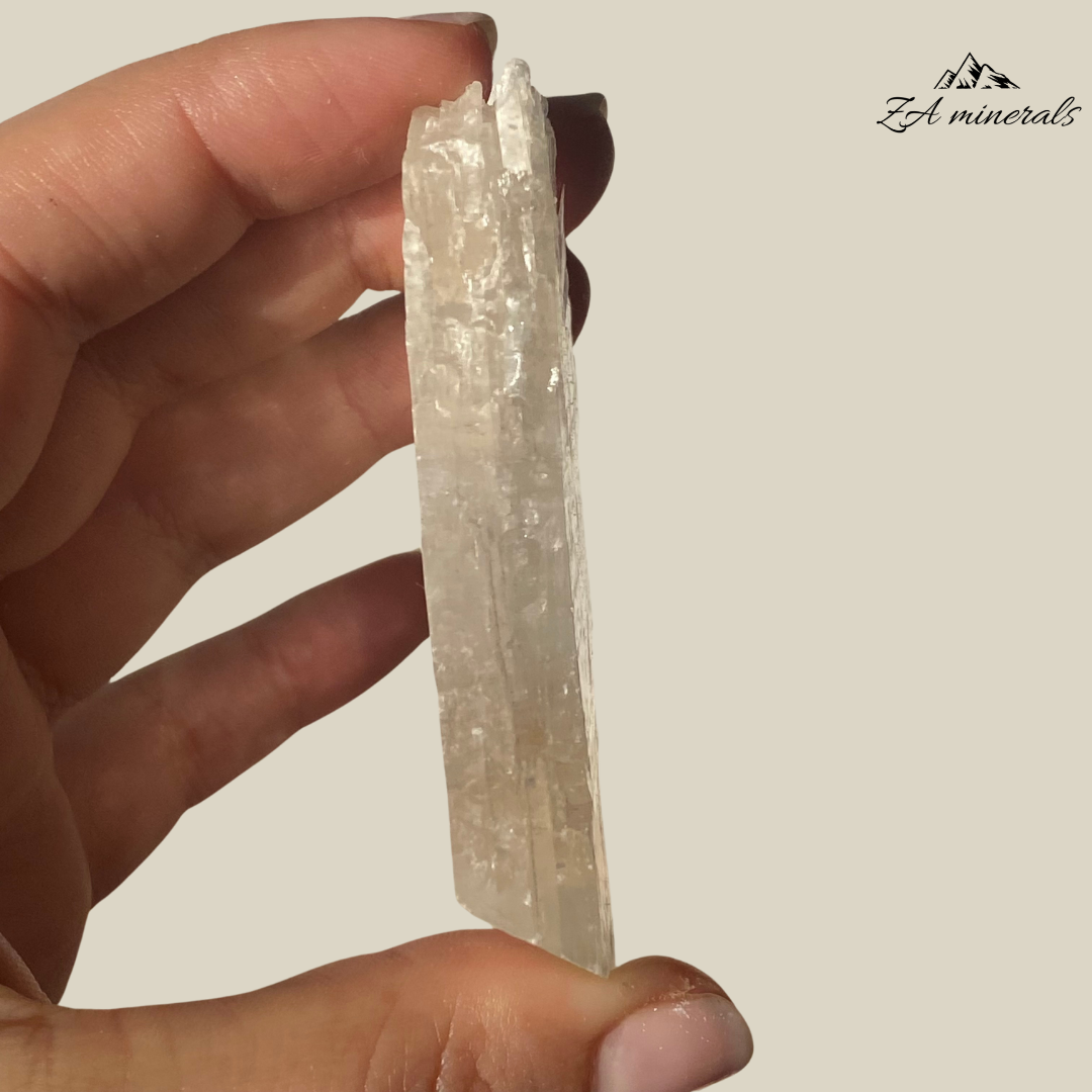 Selenite 0.069kg IL23