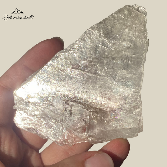 Selenite 0.069kg IL23