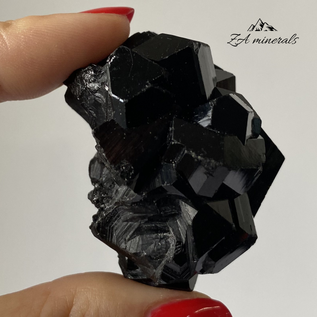 Turmalina Negra 244g IC19 