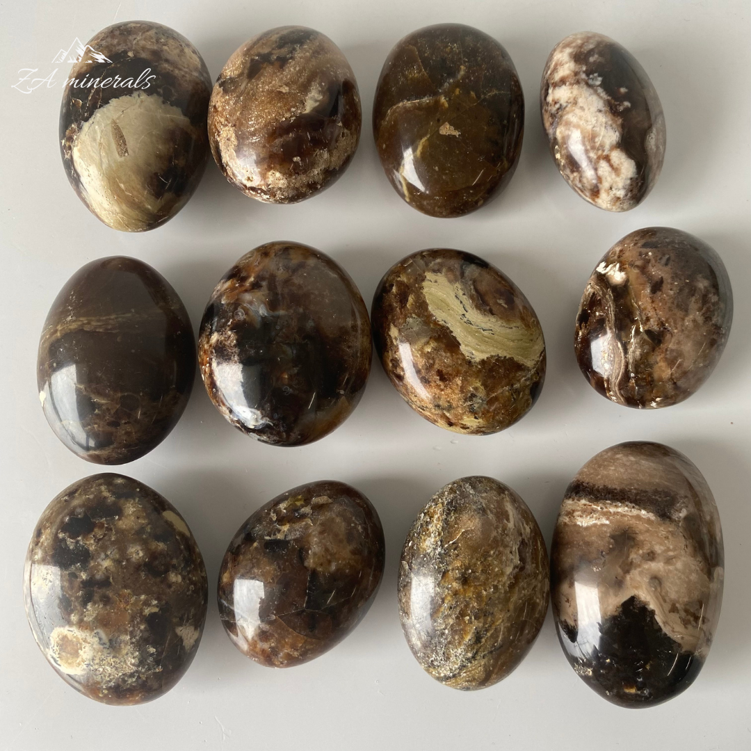 Black Opal Palmstones (x12) 0.572kg