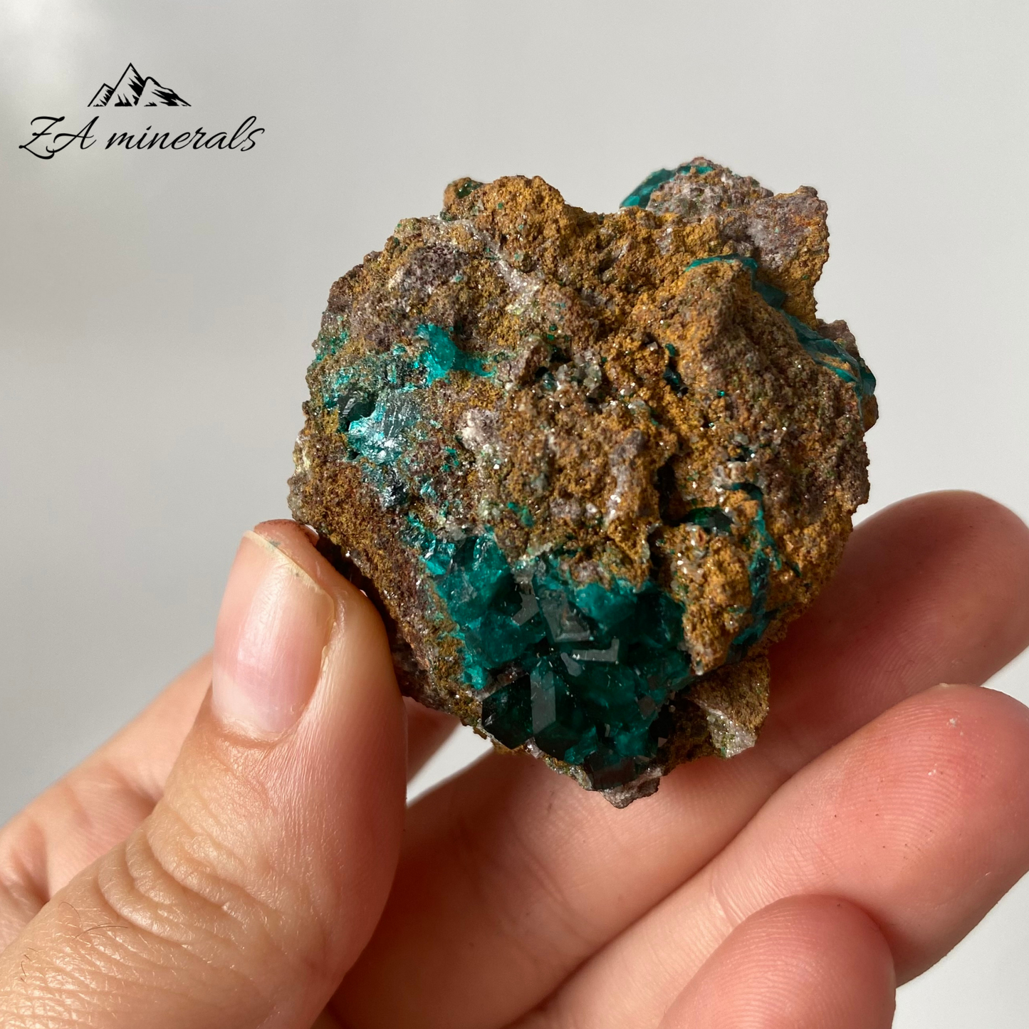 Dioptase on Matrix Tsumeb 0.058kg IJ03