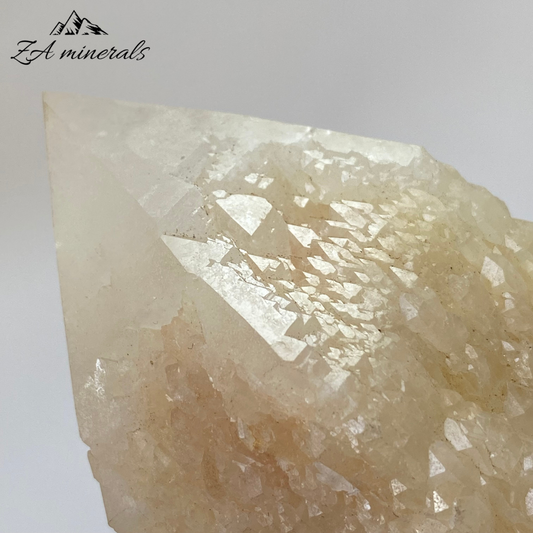 Milky Candle Quartz  (x1) 0.944kg